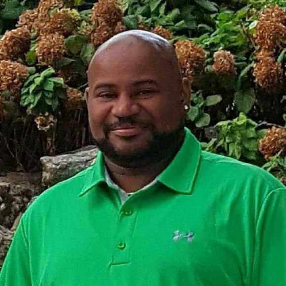 Meet your Posher, Aaron - Picture 1 of 1